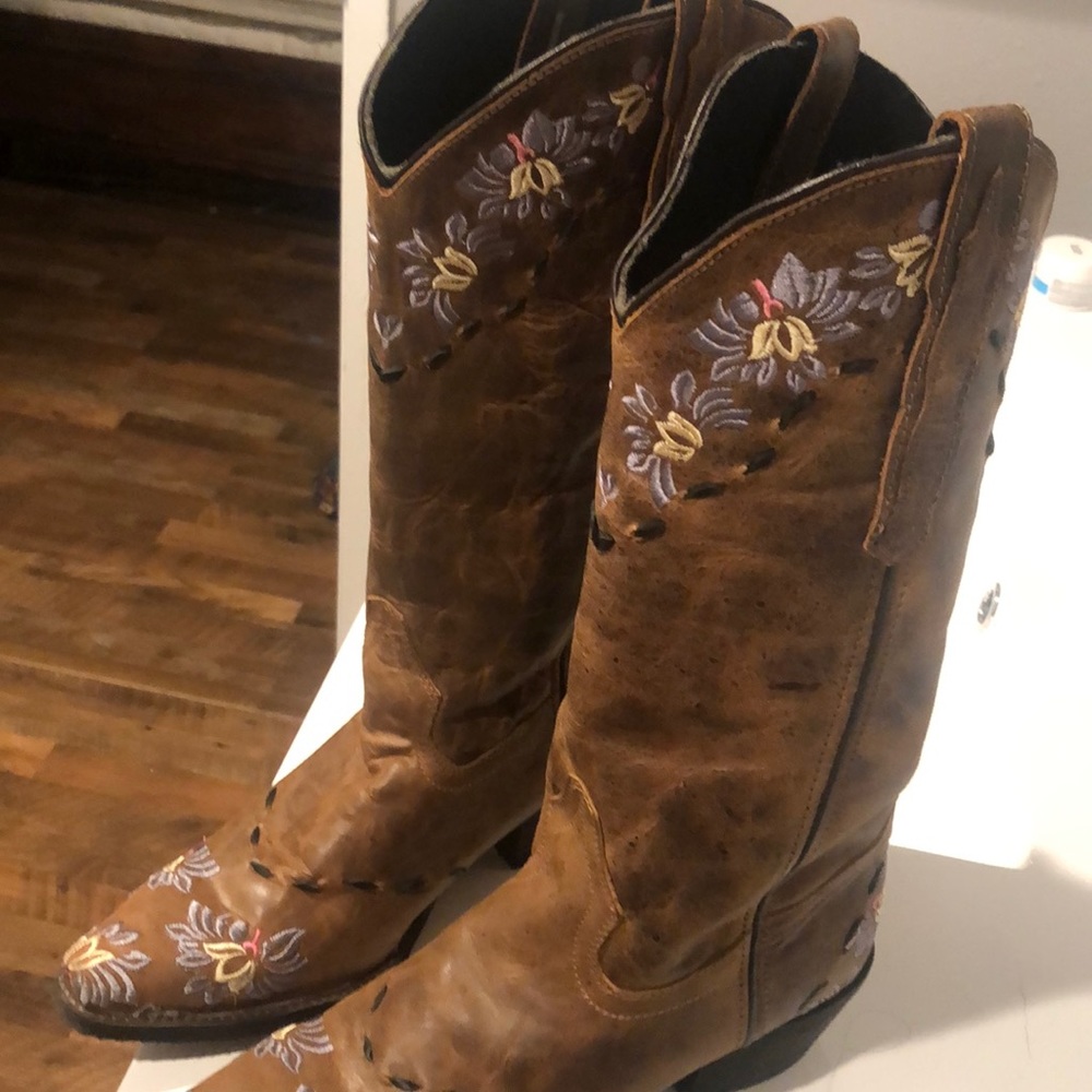 Cowboy boots for girls